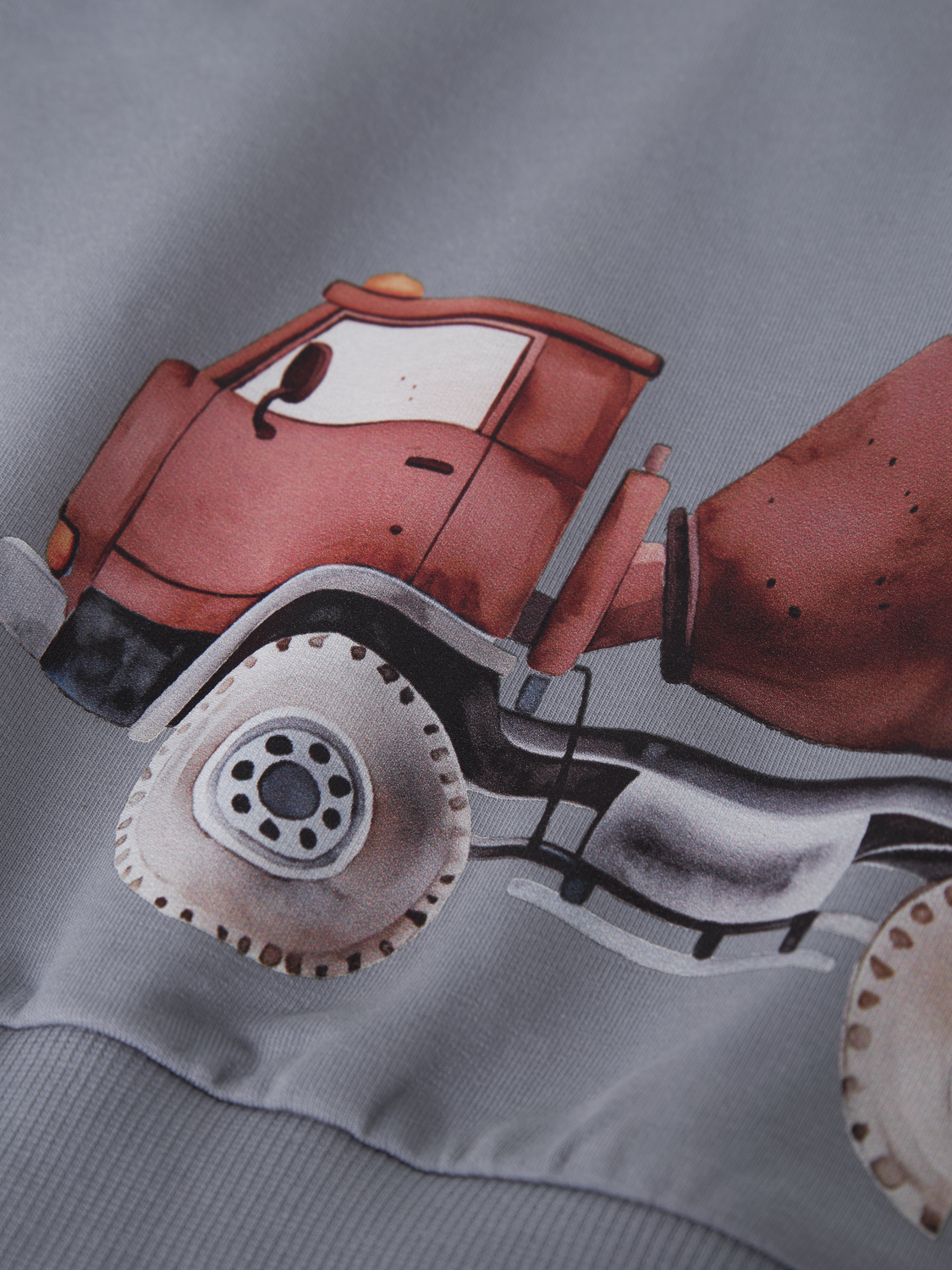 model_shot-front_full